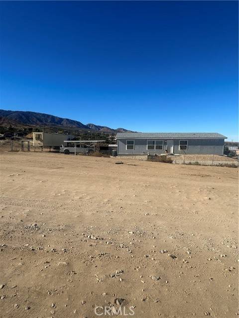 Pinon Hills, CA 92372,882 Tamarack Road