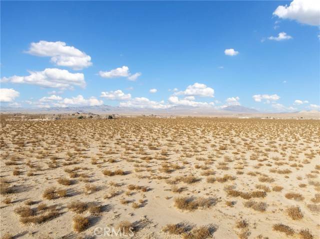 Lucerne Valley, CA 92356,720 Old Woman Springs Road