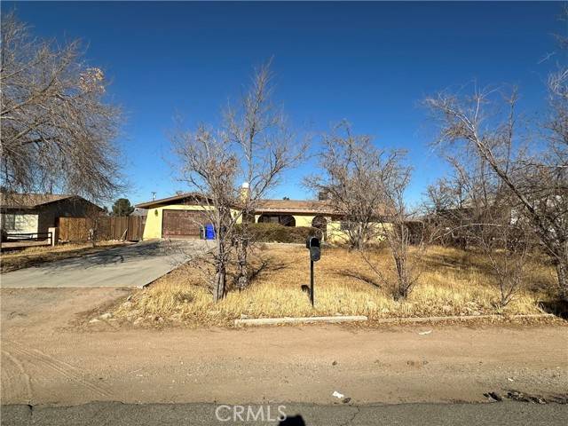 Apple Valley, CA 92307,21918 Mohican Avenue