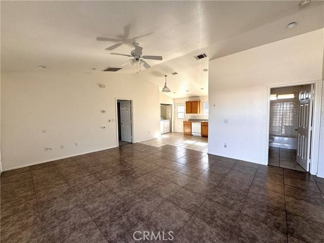 Barstow, CA 92311,24925 Paseo Robles