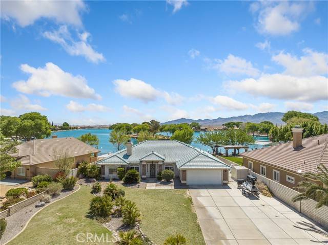 Yermo, CA 92398,39429 Mountain View Road