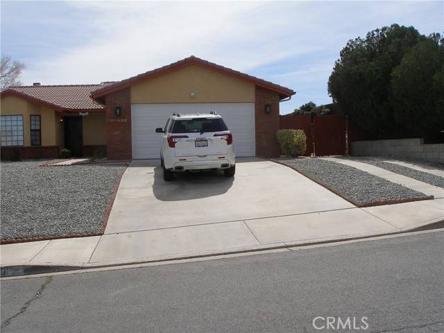 Victorville, CA 92395,14199 APPLE CREEK DRIVE