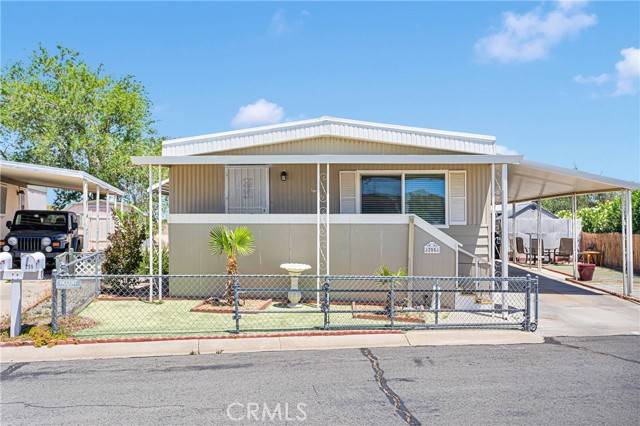 Victorville, CA 92395,13393 Mariposa Road #255