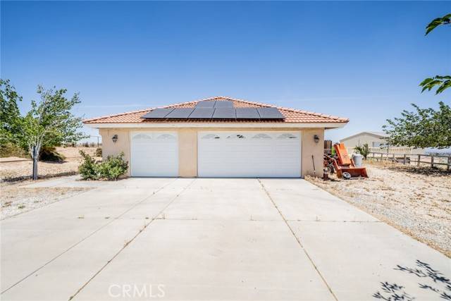 Phelan, CA 92371,8225 Ailanthus Street