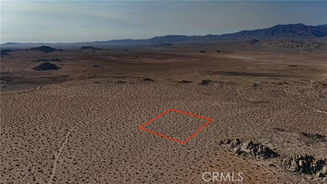 Lucerne Valley, CA 92356,761 Rd C (NEAR)
