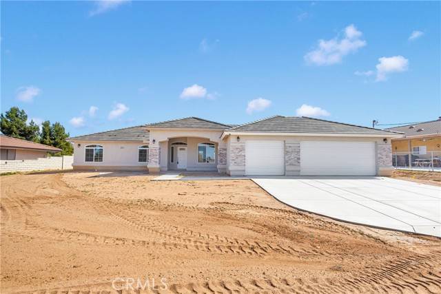Hesperia, CA 92345,18363 Ranchero Road