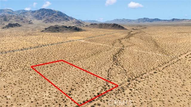 Lucerne Valley, CA 92356,0 Algoman Avenue