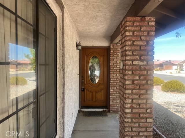 Helendale, CA 92342,26682 Mainsail