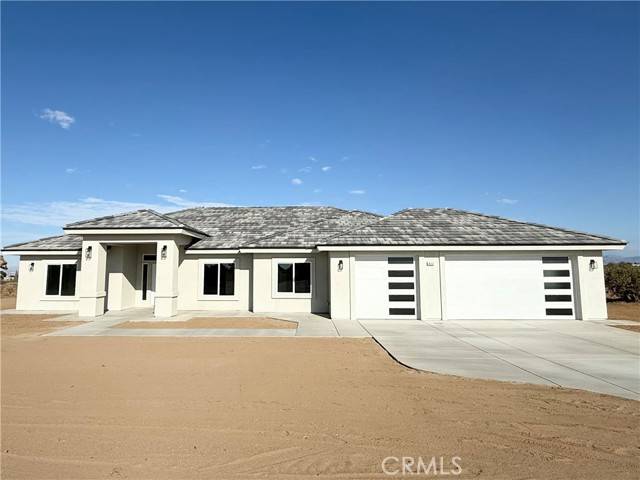 Phelan, CA 92344,10757 Beaver Avenue