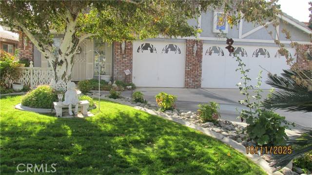 Victorville, CA 92395,13700 White Sail