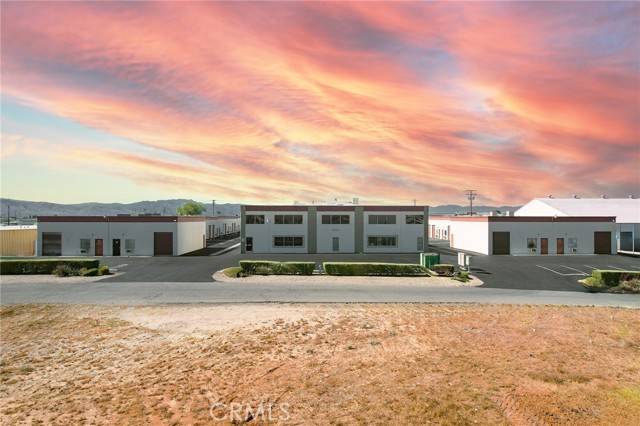 Hesperia, CA 92345,17525 Alder