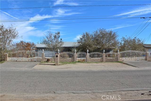Hesperia, CA 92345,10753 Pinon Avenue