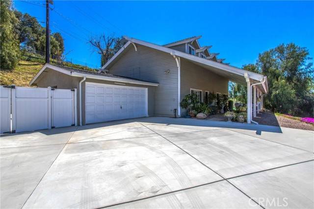 Yucaipa, CA 92399,12521 Ruth Lane