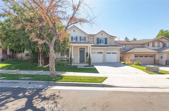 Corona, CA 92883,25079 Pine Mountain