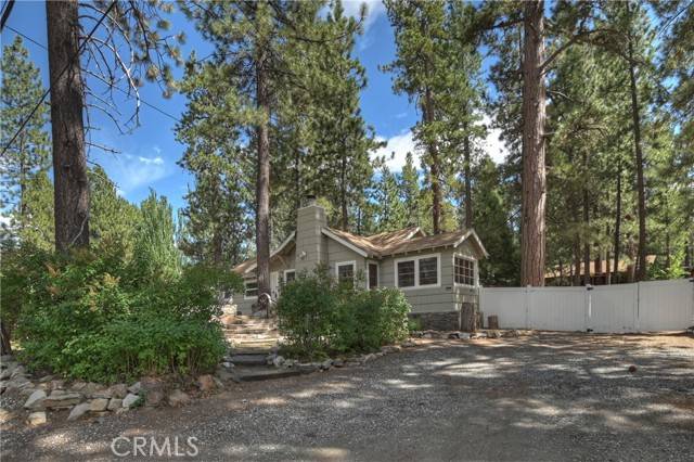 Big Bear Lake, CA 92315,41617 Brownie Lane