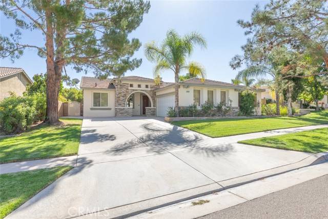 Corona, CA 92883,4029 Inverness Drive