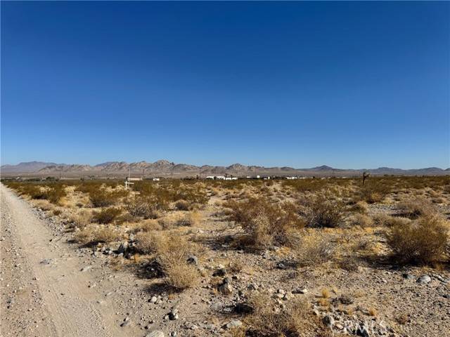 Lucerne Valley, CA 92356,0 Dallas Avenue