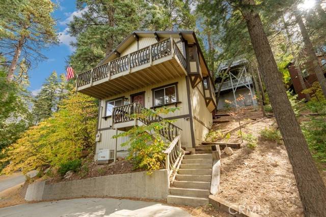 Lake Arrowhead, CA 92352,855 Oakmont Lane