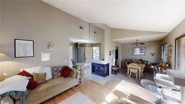 Riverside, CA 92507,600 Central Avenue #372