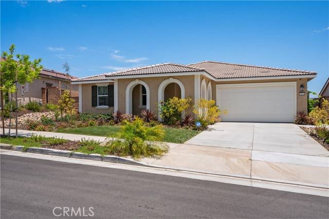 Corona, CA 92882,2521 Santa Fiora Drive