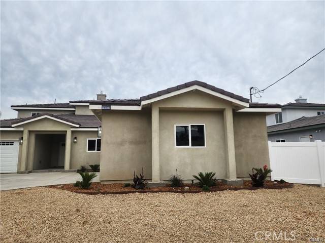 Fontana, CA 92335,16039 Ceres Avenue