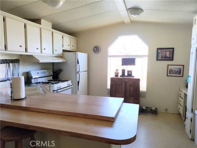 Desert Hot Springs, CA 92241,17640 Corkill Road #17