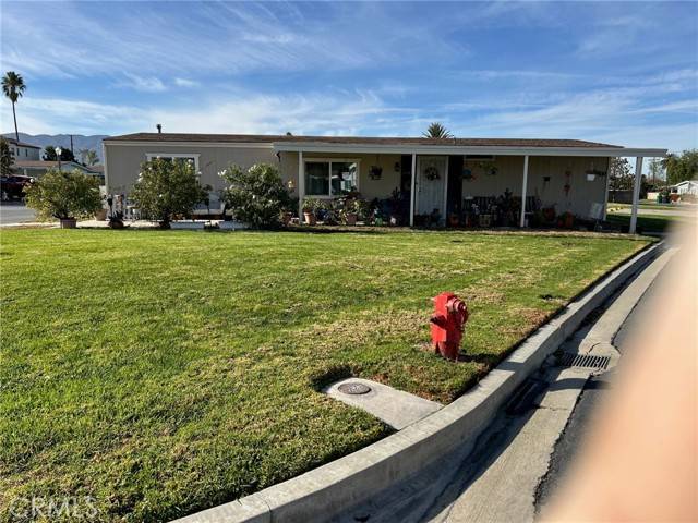 Corona, CA 92879,13381 Magnolia Avenue #127