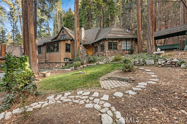 Lake Arrowhead, CA 92385,801 Kuffel Canyon Road