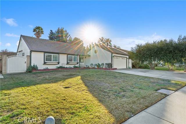 Riverside, CA 92504,5498 Baywood Street