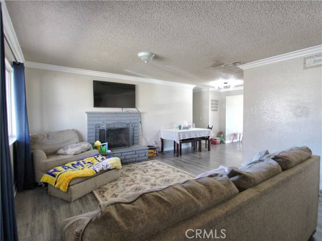 Palmdale, CA 93591,15722 E Avenue Q7