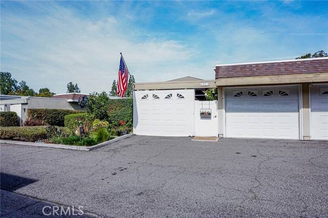 Laguna Hills, CA 92653,23215 Caminito Andreta #35