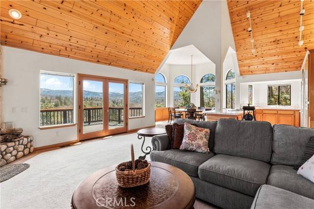 Lake Arrowhead, CA 92352,28245 Arbon Lane
