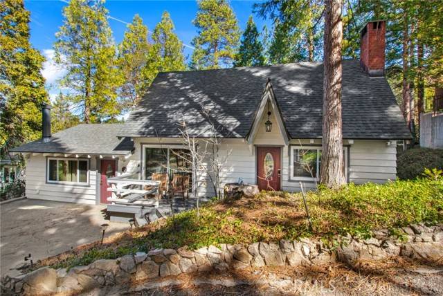 Lake Arrowhead, CA 92352,818 Dom Way