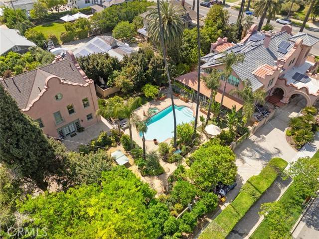 Redlands, CA 92373,405 W Olive Avenue