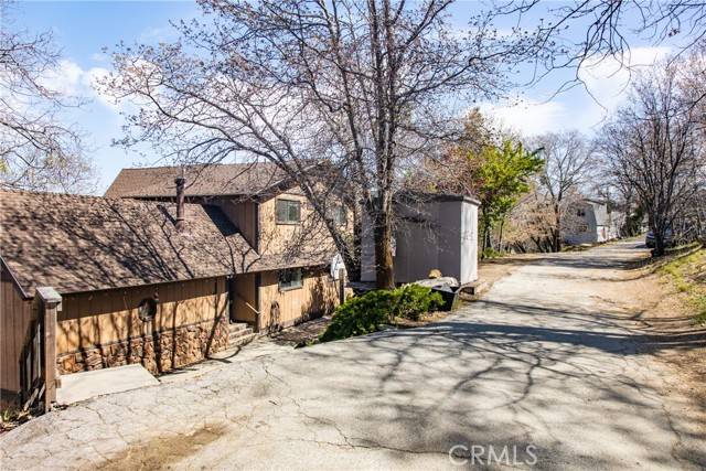 Lake Arrowhead, CA 92352,1411 Sequoia Drive