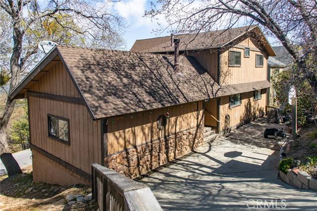 Lake Arrowhead, CA 92352,1411 Sequoia Drive