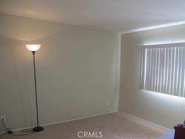 Oceanside, CA 92057,3888 San Ramon Drive #20