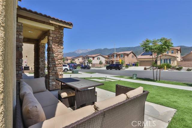 Fontana, CA 92336,15765 Kings Peak Drive