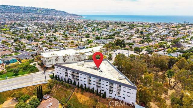 Redondo Beach, CA 90277,1108 Camino Real #306