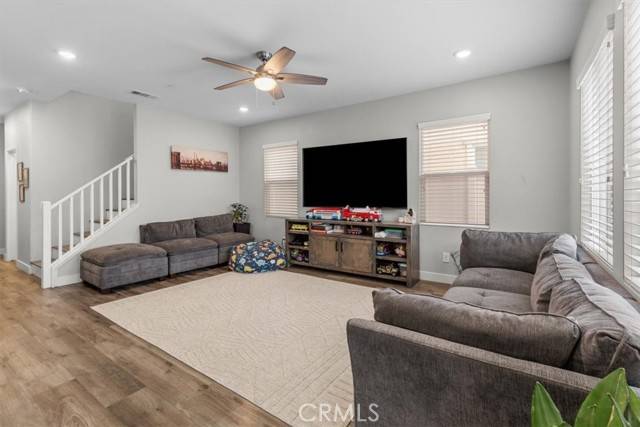 Eastvale, CA 91752,4706 Vanderham Way