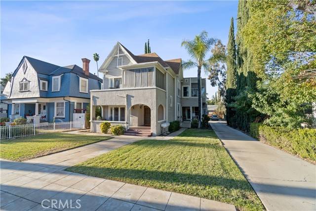Redlands, CA 92373,120 W Olive Avenue #5