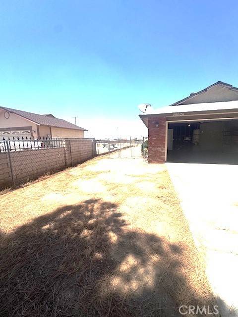 Apple Valley, CA 92308,20826 Otowi Road