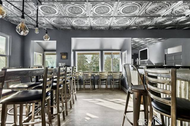 Lake Arrowhead, CA 92385,28670 Ca-18