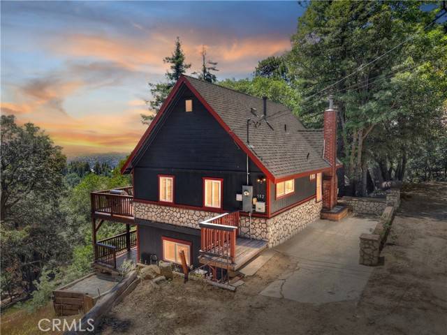 Twin Peaks, CA 92391,582 Sunset View Road