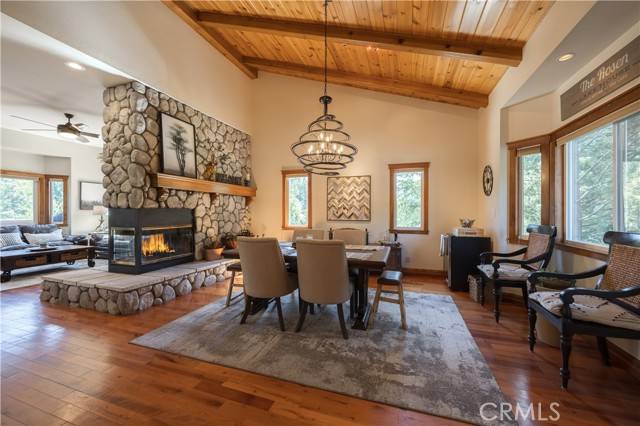 Lake Arrowhead, CA 92352,813 Brentwood Drive