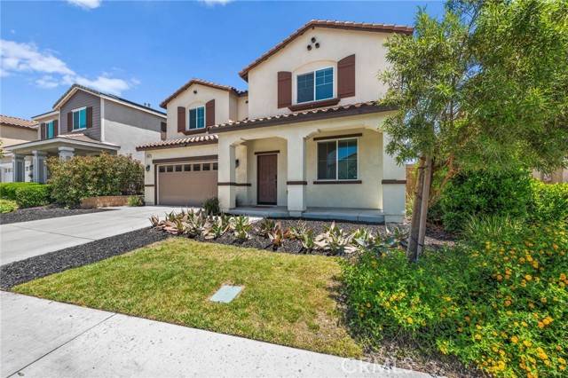 Fontana, CA 92336,5609 Garibaldi Way