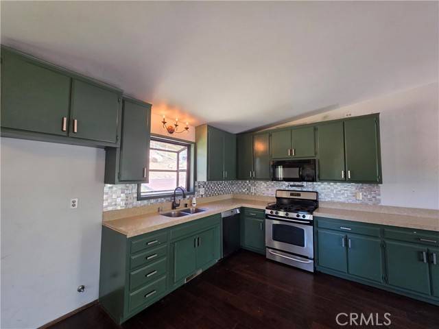 Running Springs, CA 92382,31510 Valley Ridge Drive