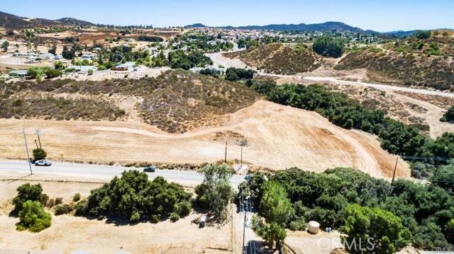 Menifee, CA 92584,0 Olive