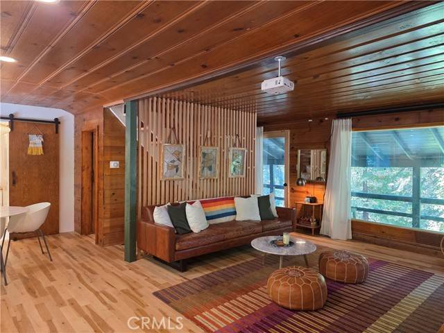 Lake Arrowhead, CA 92352,606 Crest Estates Drive