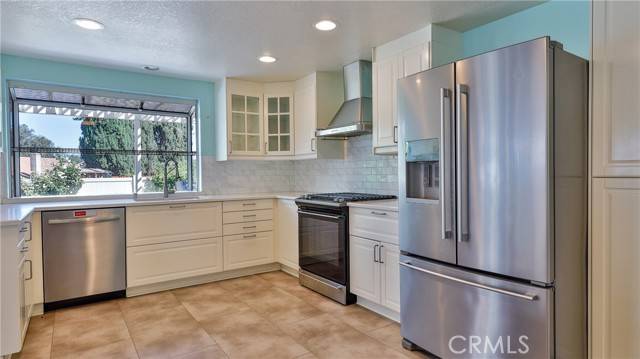 Redlands, CA 92374,329 Van Ness Lane